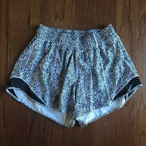 Lululemon Hotty Hot Shorts